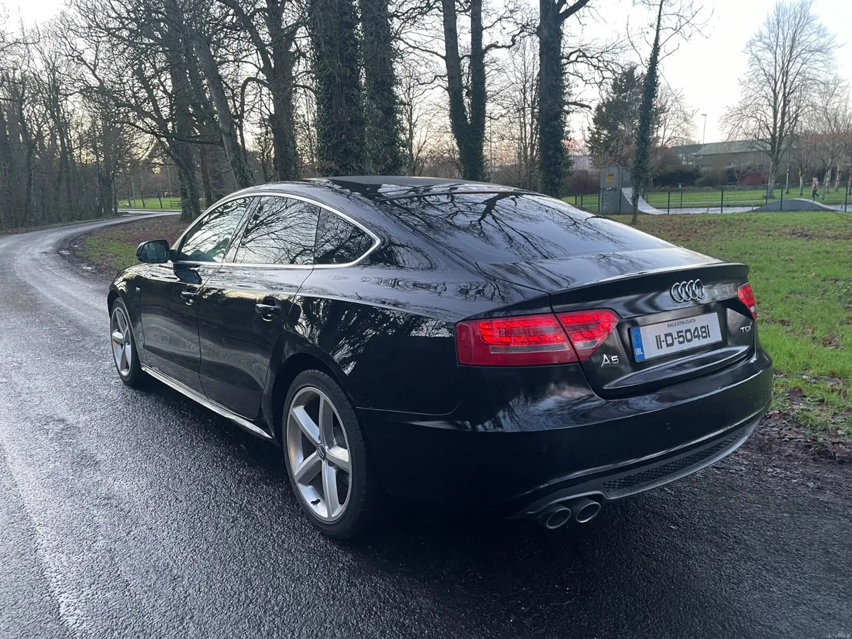 Audi A5  S Line (black leather)2011 - Image 2
