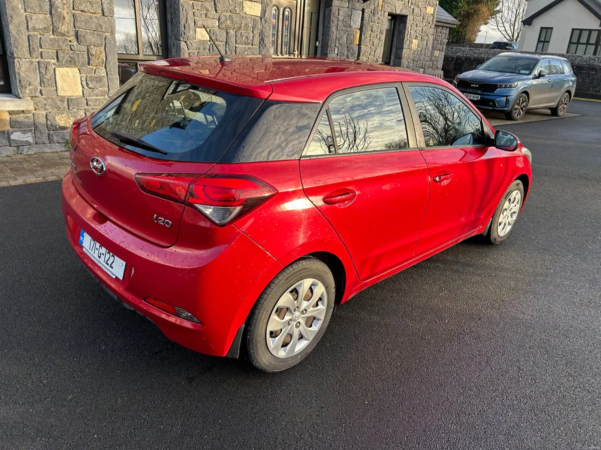 Hyundai i20 1.2 Petrol 2017 - Image 4