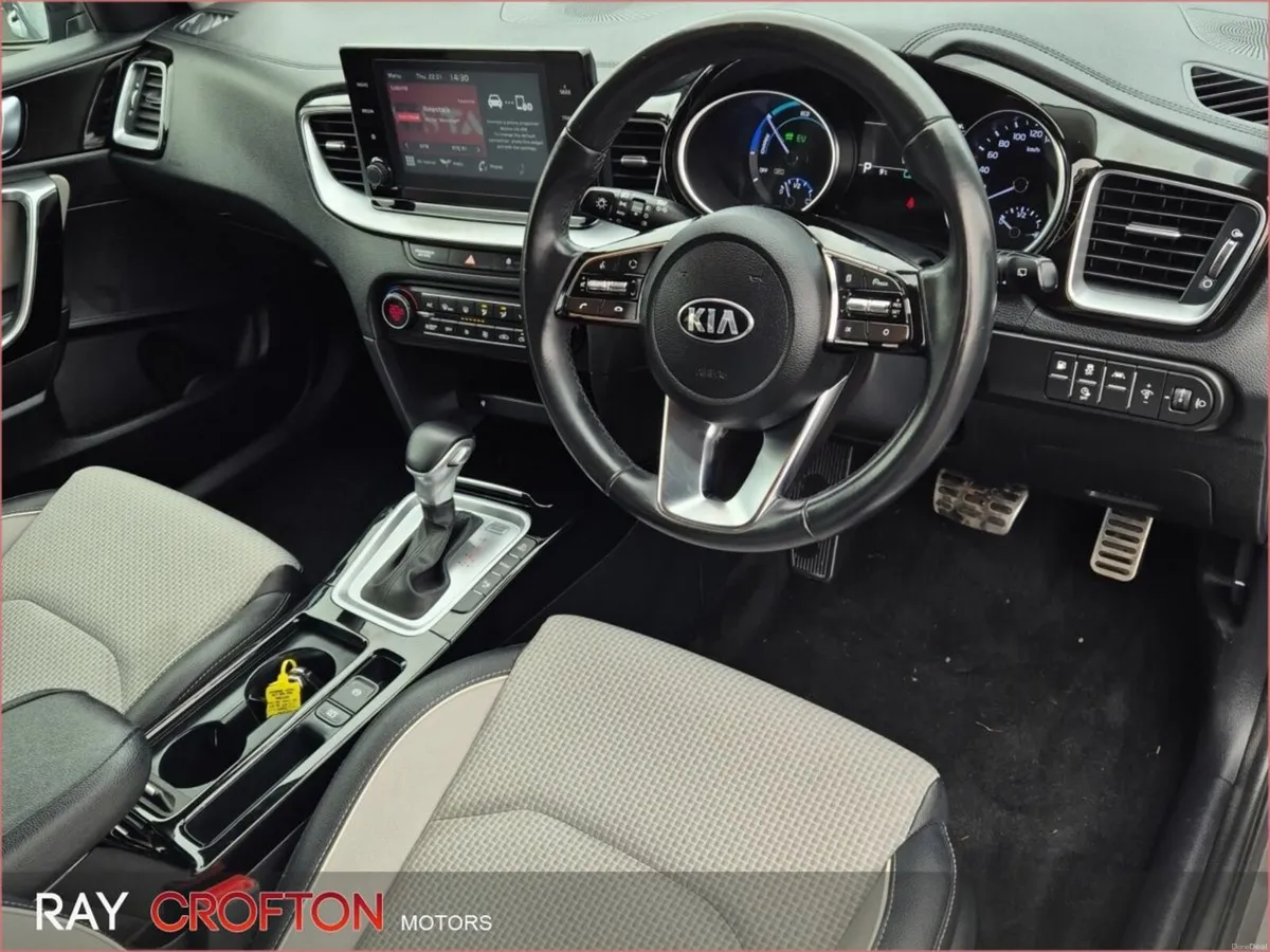 Kia Ceed 1.6 CRDI PHEV Trailer - Image 3