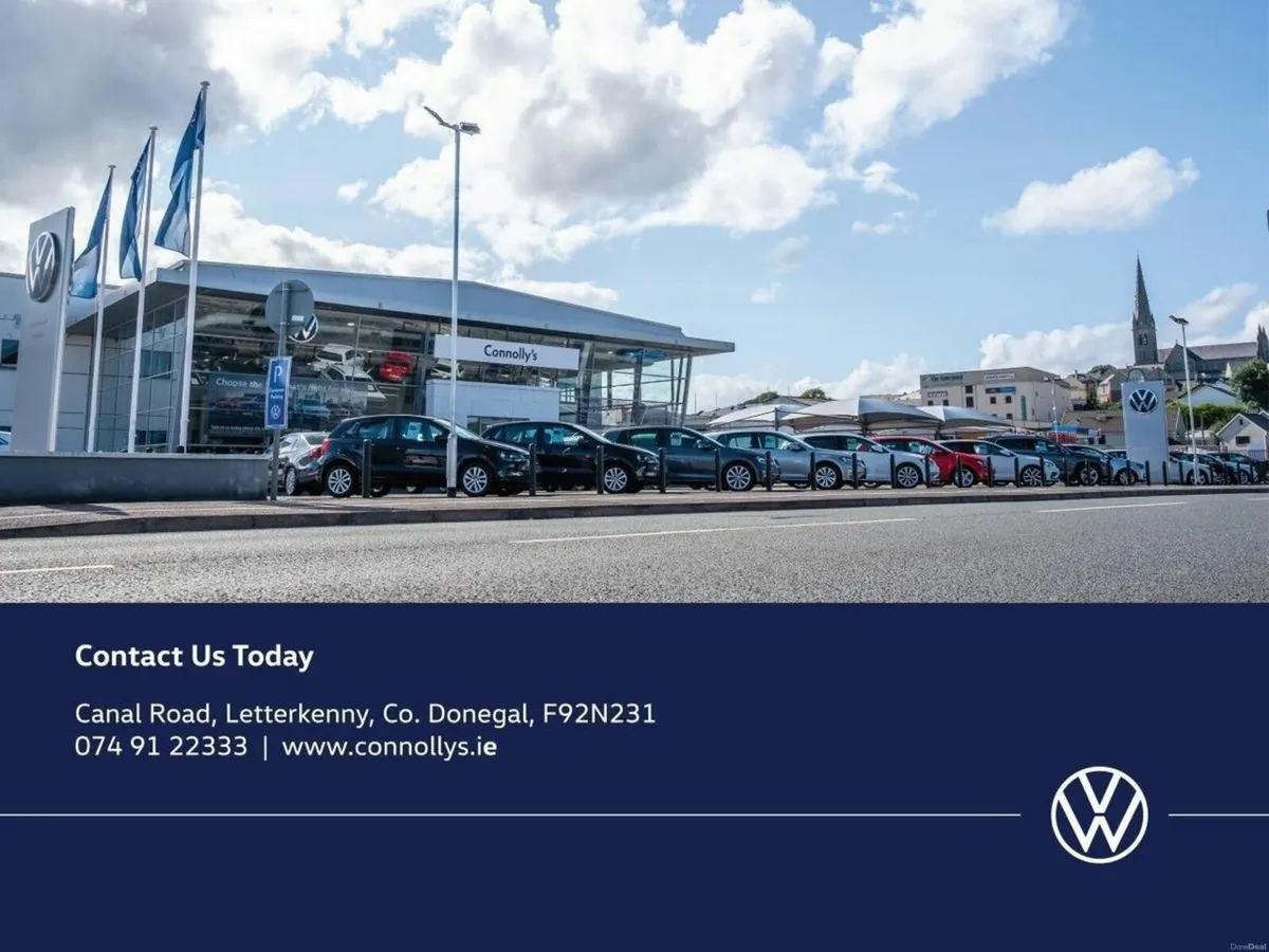 Volkswagen Golf 1.5 TSI 130HP R-Line - Image 3