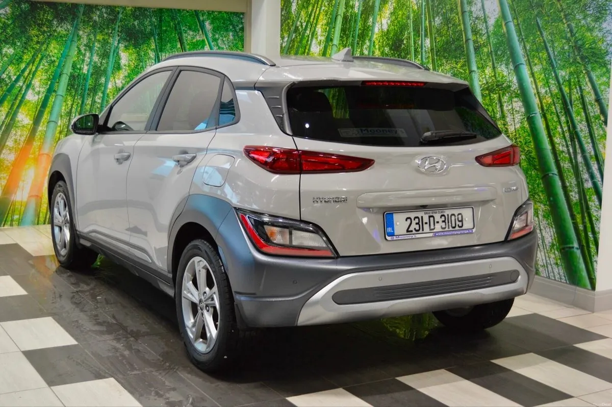 Hyundai KONA 1.0 T-GDI Executive Two Tone Roof - Image 3