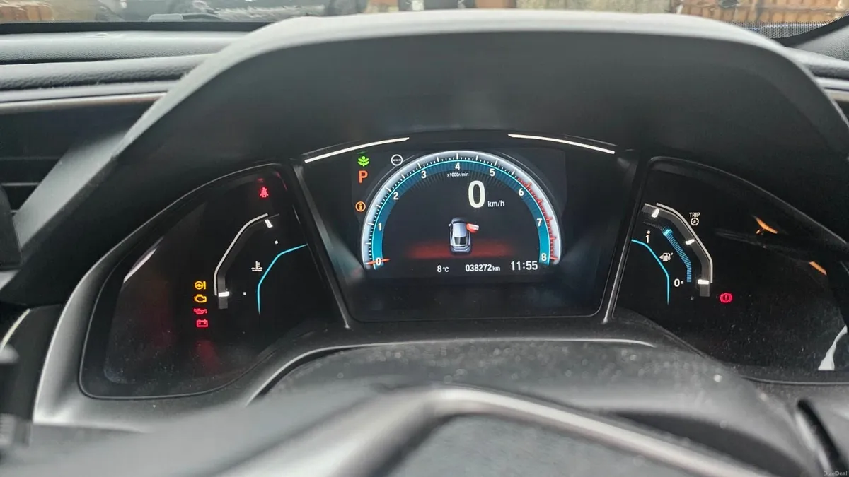 Honda Civic 2019 - Image 4