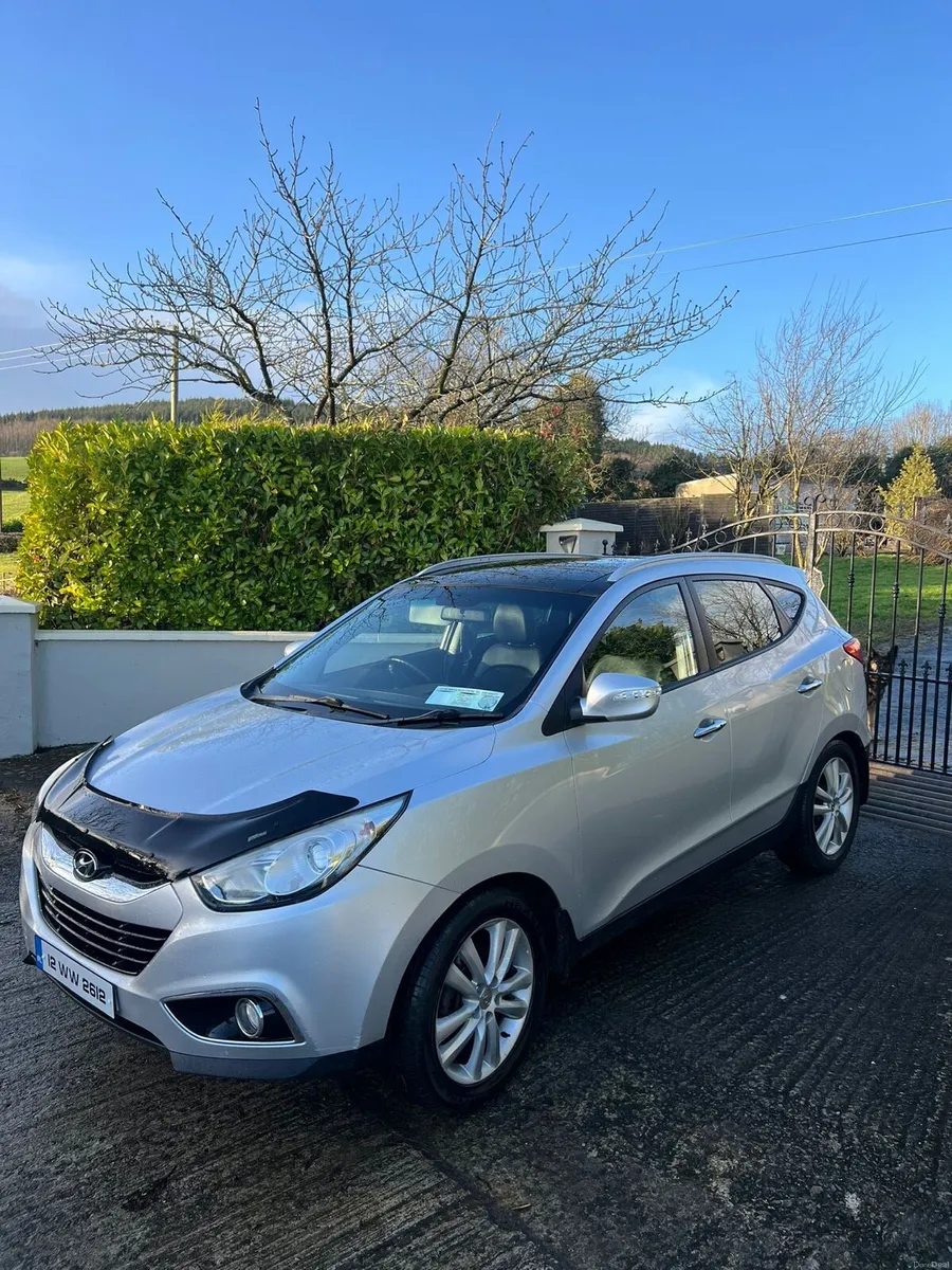 2012 Hyundai ix35 4x4 (nct 2/26 tax 2/26 ) - Image 1