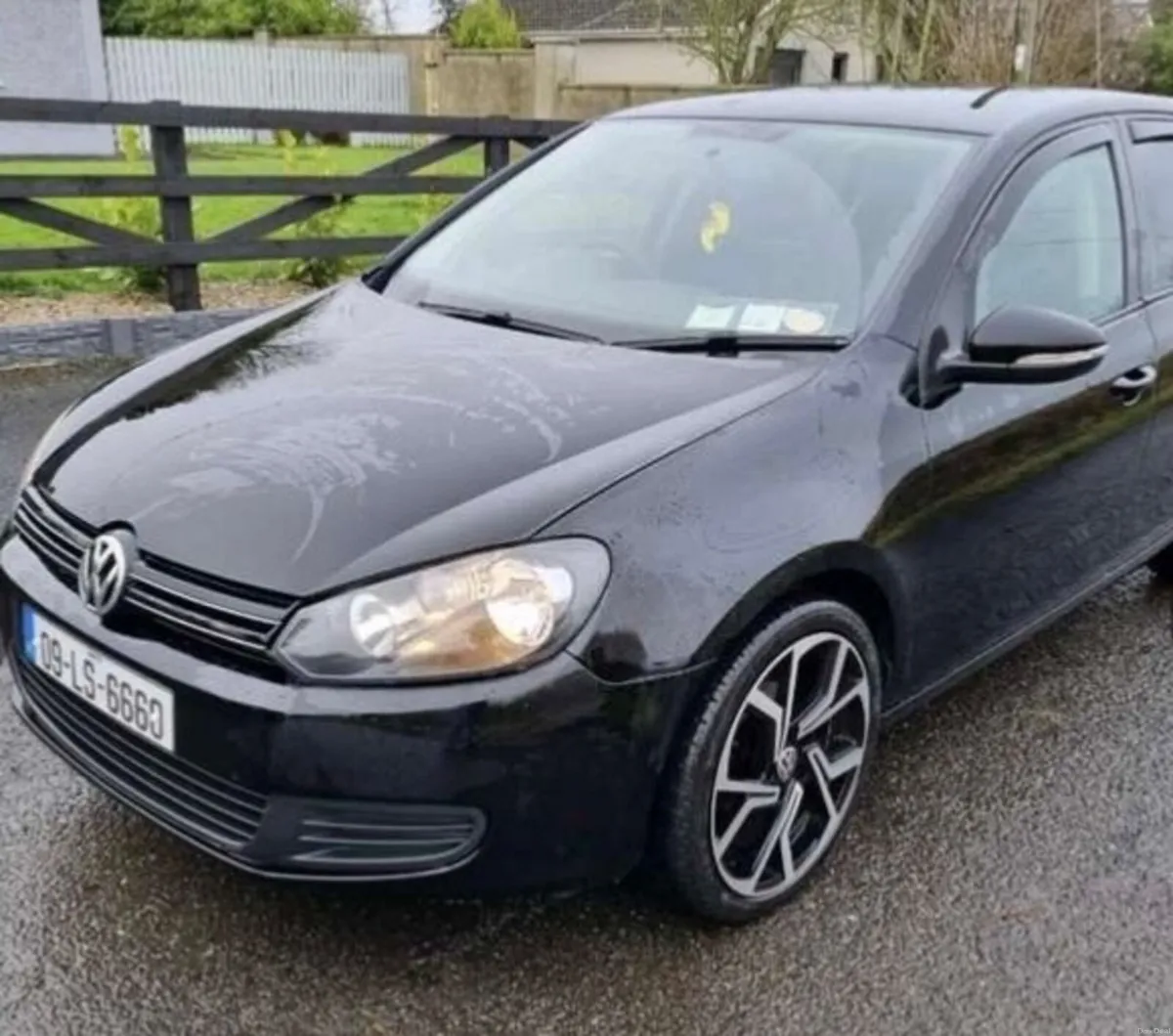 Volkswagen Golf 2009 - Image 1