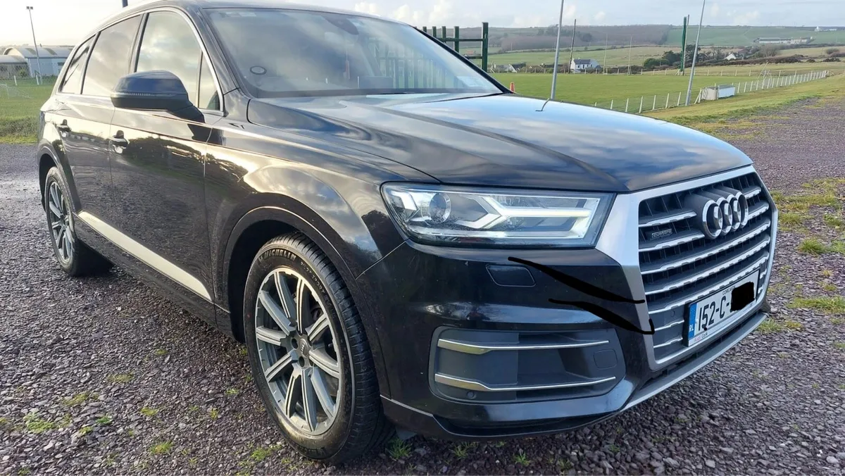 Audi Q7 SE 7 seater - Image 3