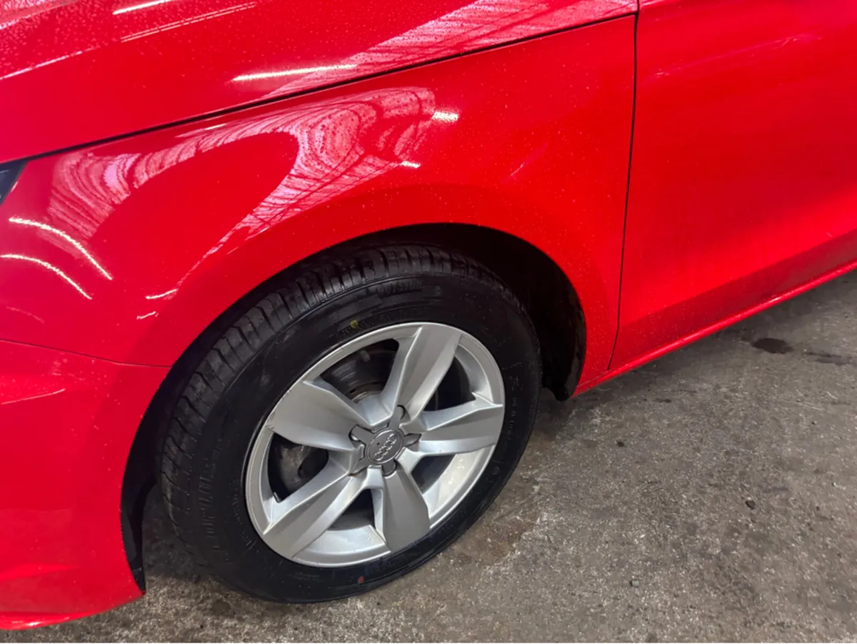 Audi A1 1.0 tfsi stronic auto only 49000 kms - Image 3