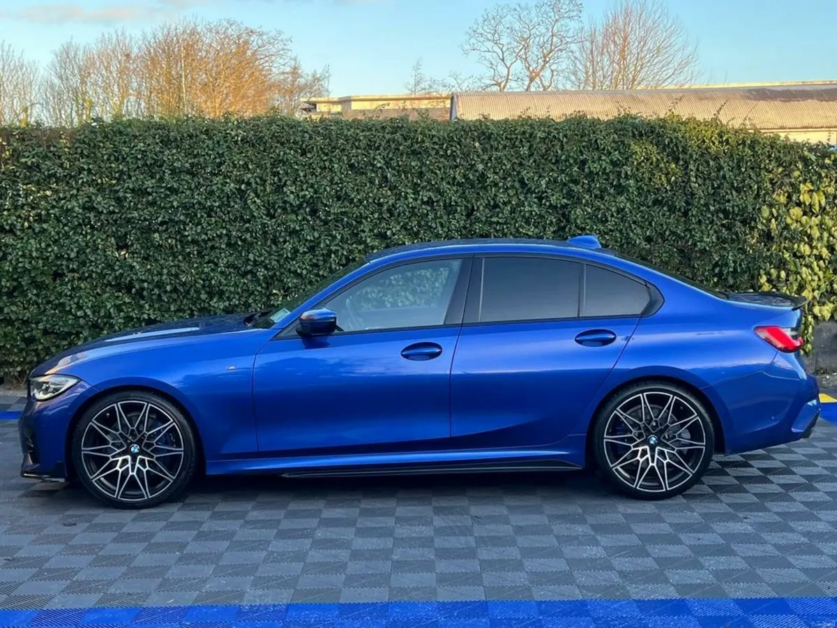 BMW 3-Series 320d M-SPORT COMPETITION // M3 COMPET - Image 3