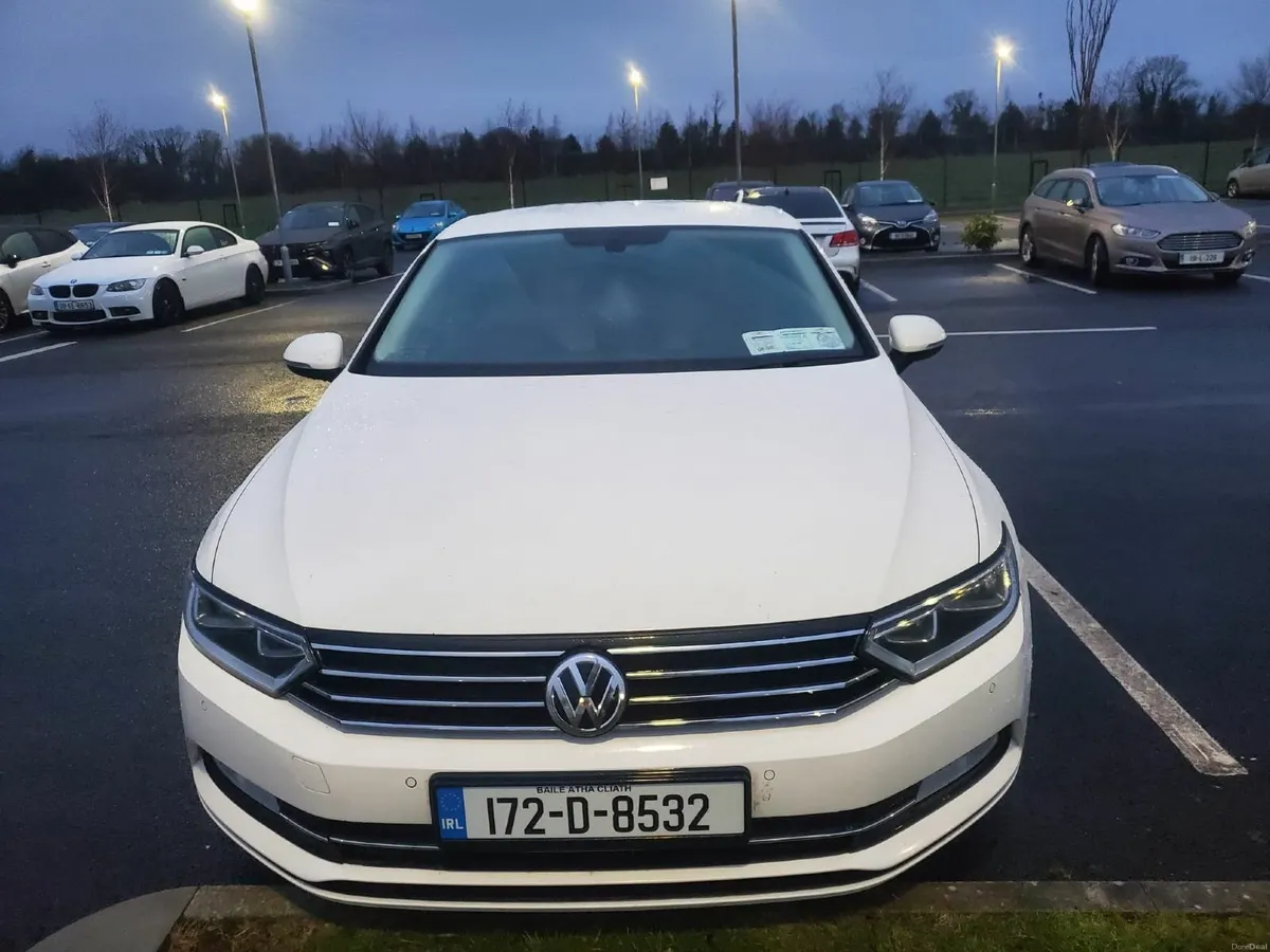 Volkswagen Passat 2017 - Image 3