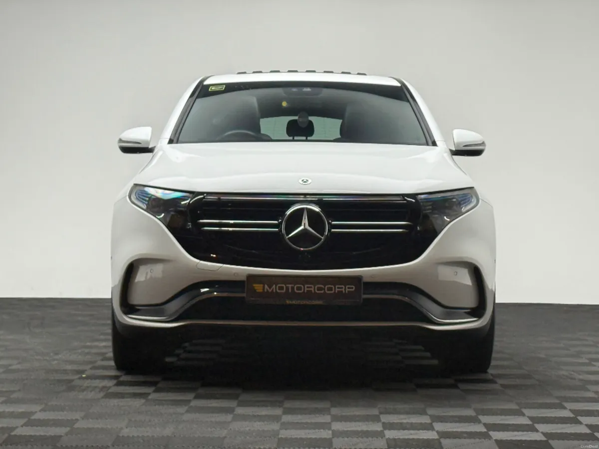 Mercedes-Benz EQC 400 AMG LINE PREMIUM 4MATIC *SUN - Image 2