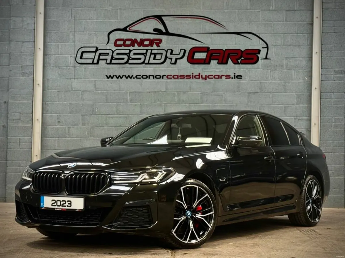 BMW 5-Series 530E M SPORT // 12 MONTH WARRANTY // - Image 1
