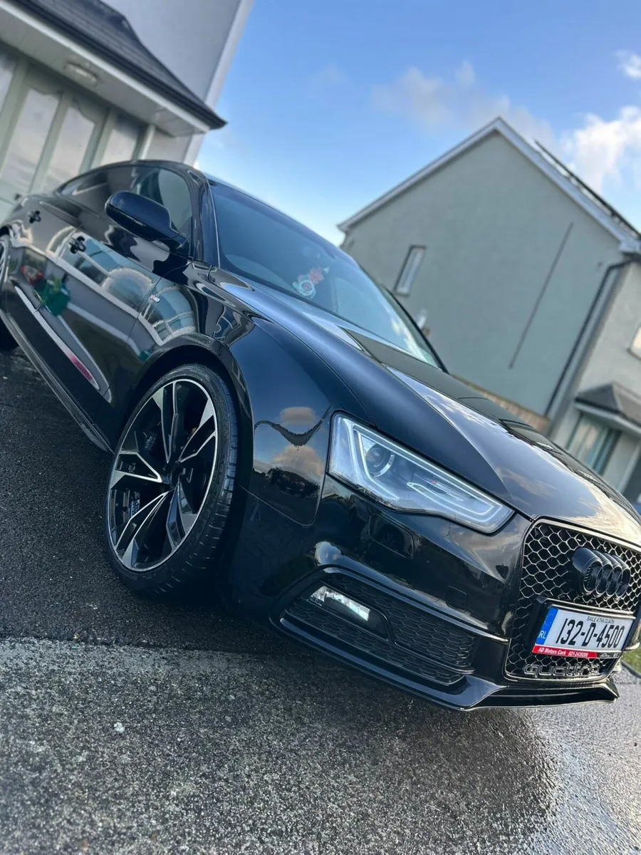 Audi A5 2013 SLINE QUATTRO Black Edition - Image 2