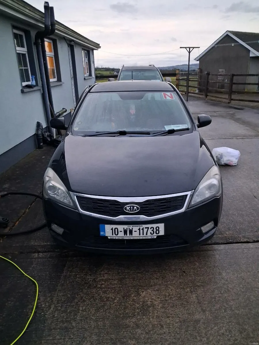 Kia Ceed 1.6 Diesel - Image 2