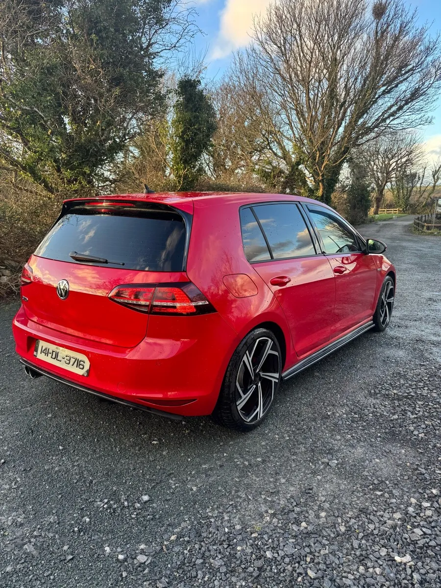 Vw Golf Gtd - Image 1