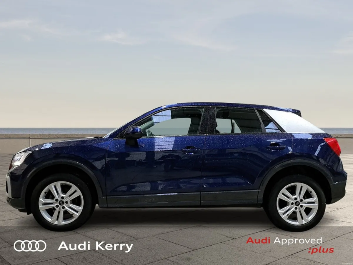 Audi Q2 30TFSI 110BHP SE WITH PANORAMIC SUNROOF - Image 4