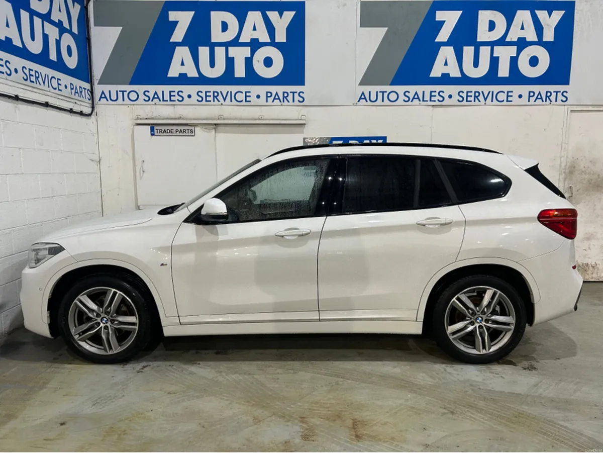 BMW X1 AUTO Sunroof 1.5 Petrol - Image 4