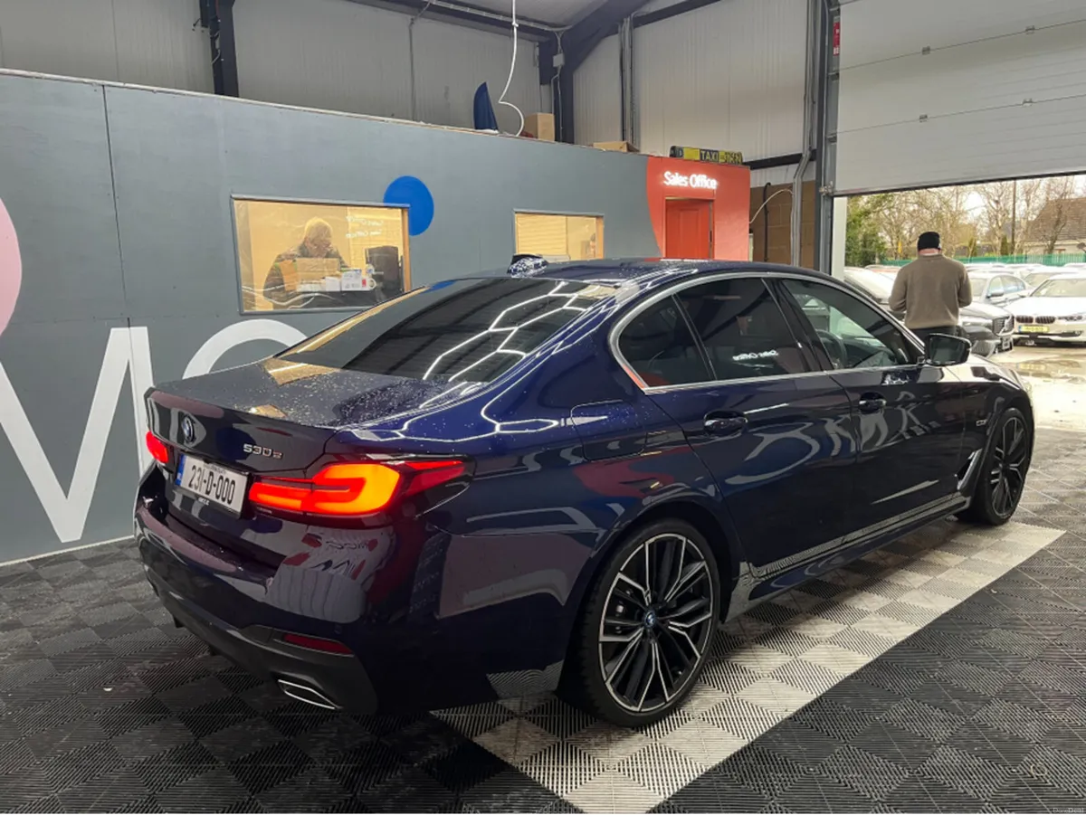 BMW 5-Series 2023 BMW 530E MSP 50TH ANNIVERSARY ED - Image 2