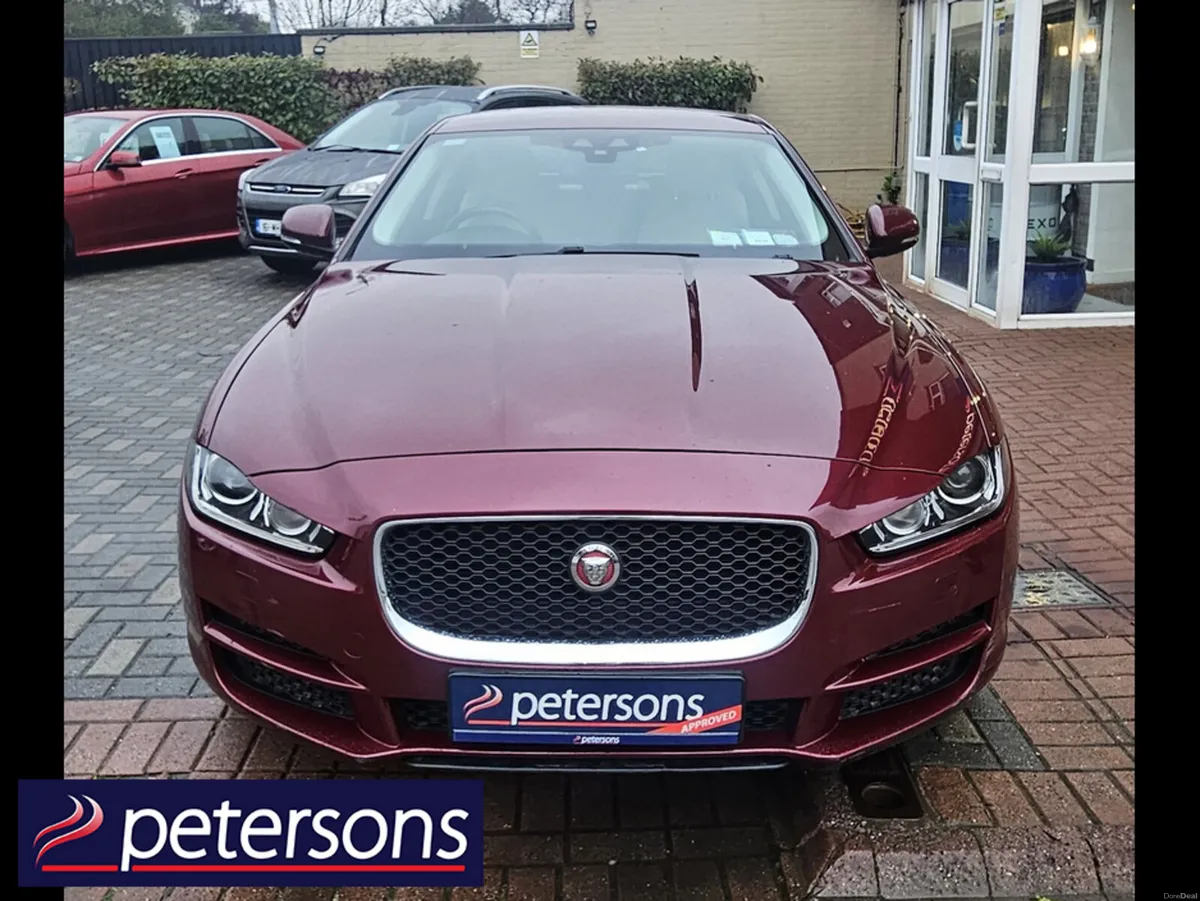 Jaguar XE 2.0L 14D ADJ200 PRESTIGE 4DR AUTOMATIC - Image 4