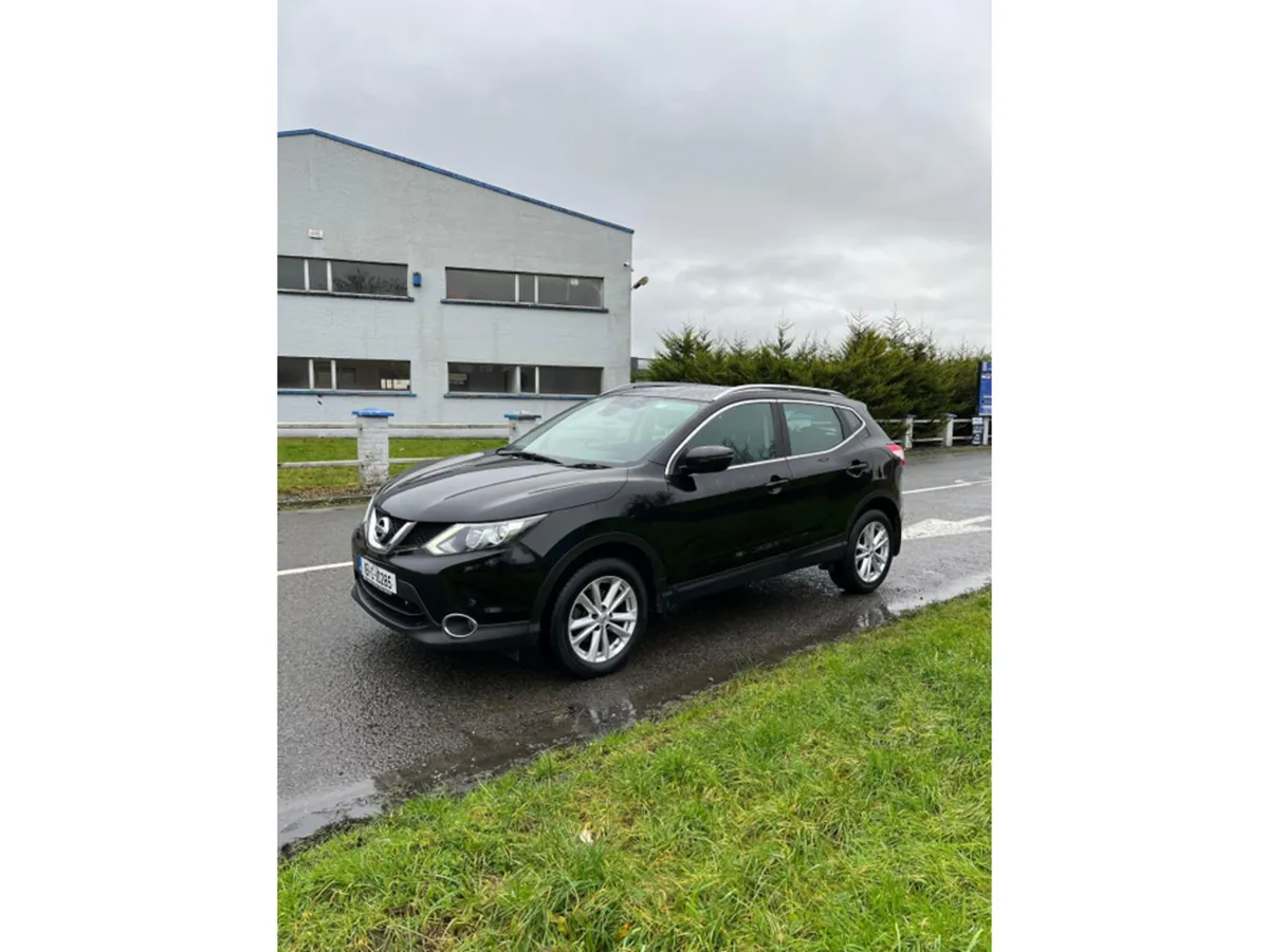 Nissan Qashqai 1.5 SV MY16 SP+NC E6 4 4DR - Image 1