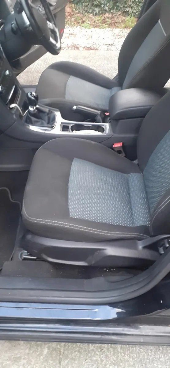 Ford Mondeo 2013 - Image 1