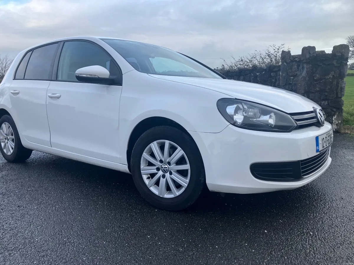 Volkswagen Golf 1.2TSi Petrol Automatic - Image 4