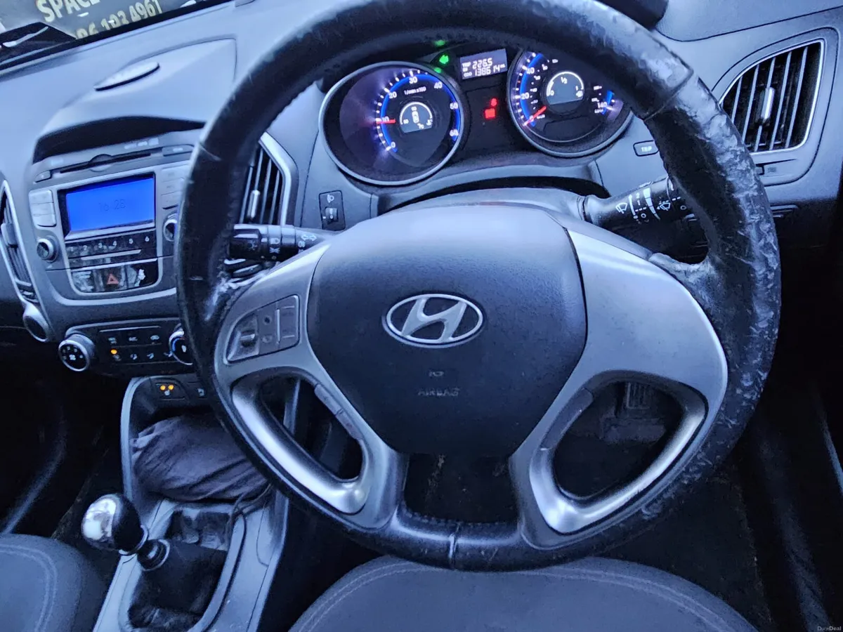 Hyundai ix35 2012 diesel €2650 no offers - Image 4