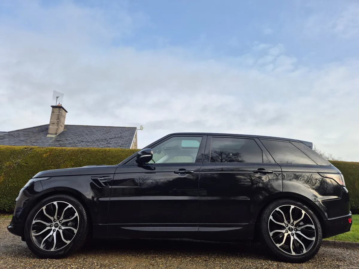 221'RANGE ROVER SPORT HSE P400E - Image 3
