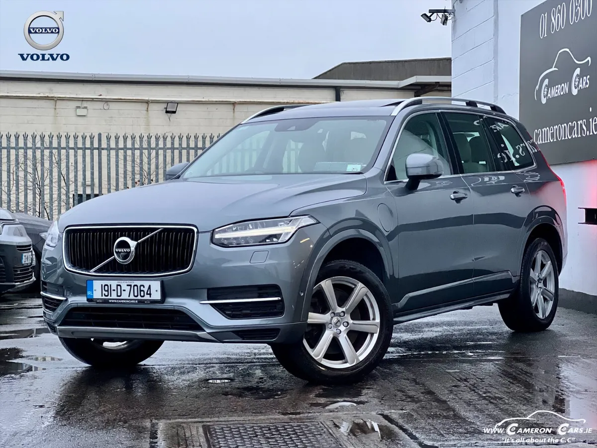 VOLVO XC90 MOMENTUM T8 GT 7 SEATER - Image 1