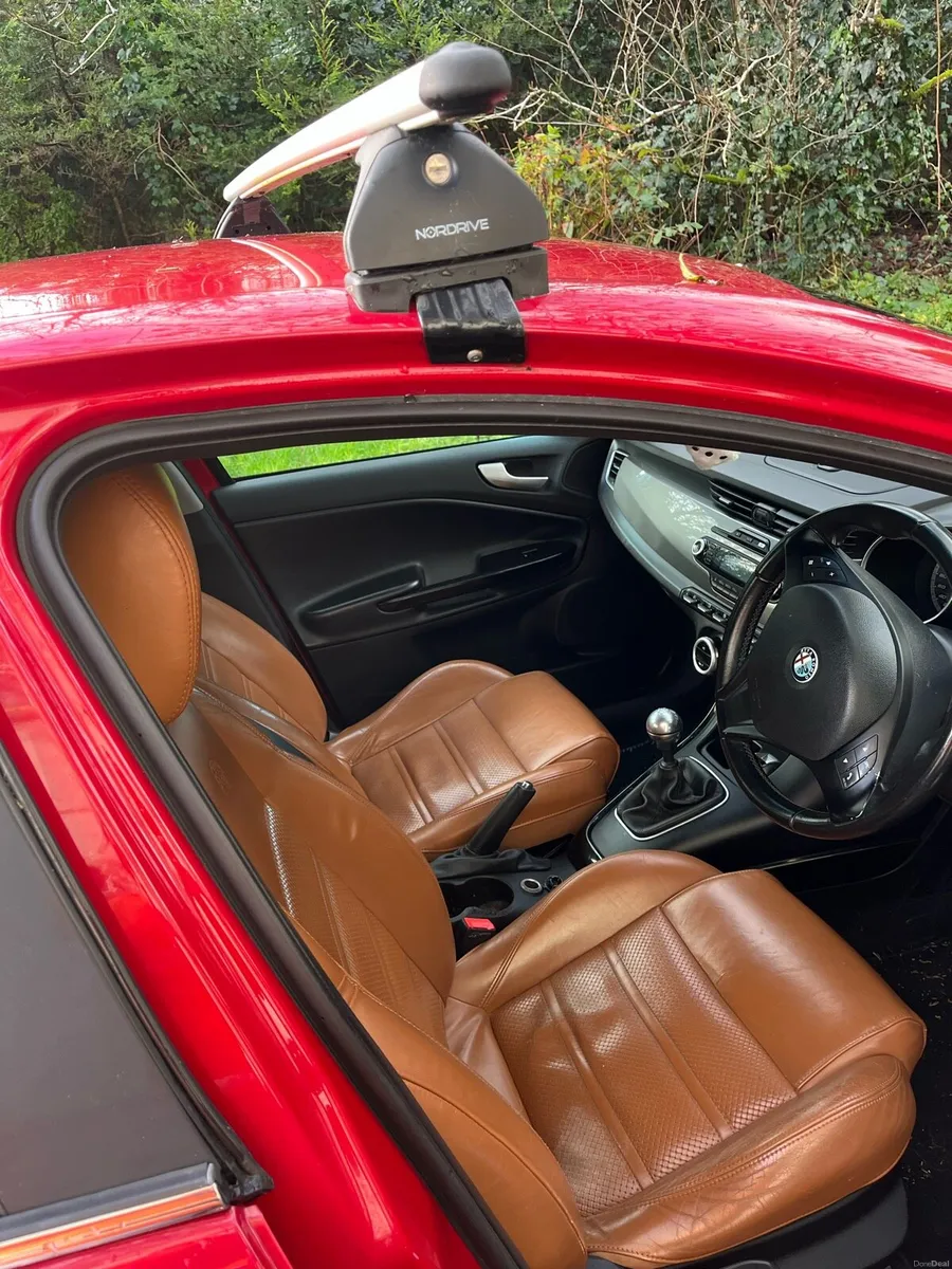 20.L Diesel Alfa Romeo Giulietta Veloce - Image 2