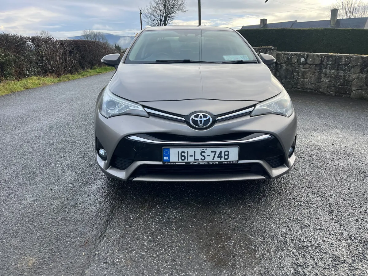 Toyota Avensis 2016 2.0 d4d - Image 2