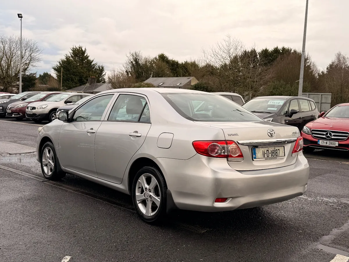 Toyota Corolla 2011 1.3 petrol - Image 4