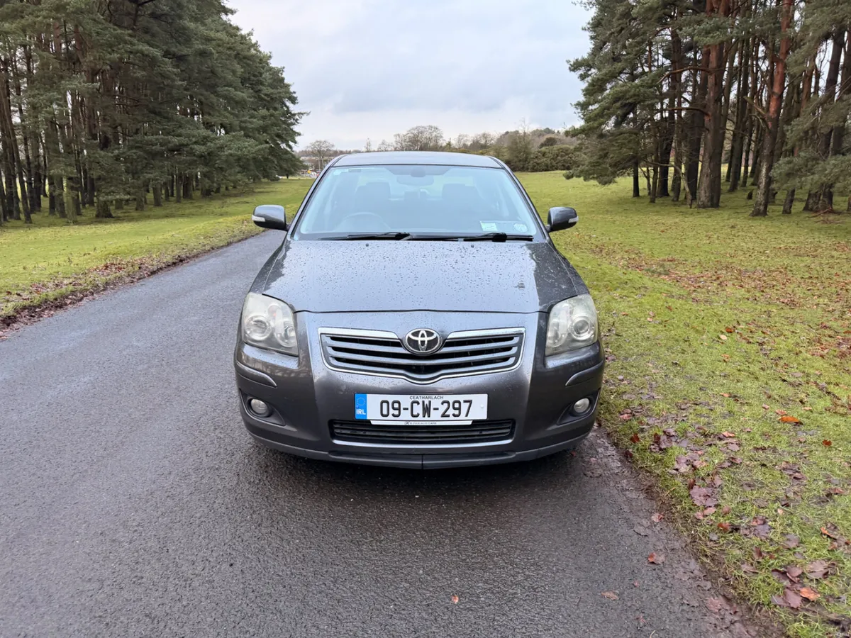 Toyota Avensis Diesel Luna D4D - Image 2