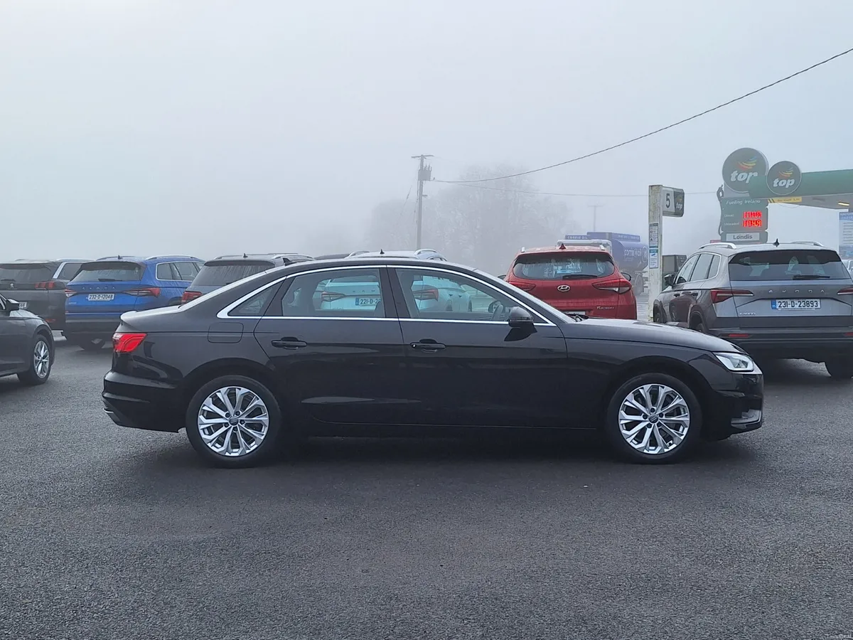 Audi A4 2.0 Tdi Technik *High Spec/ Low Miles - Image 2