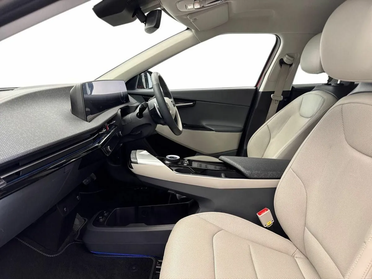 Kia EV6 EARTH *JUST IN* €75 PER WEEK ON PCP - Image 3