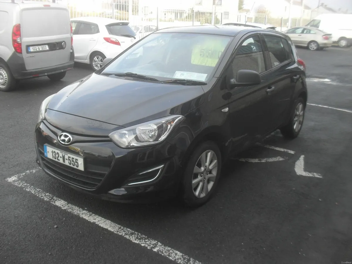Hyundai i20 2013 - Image 2