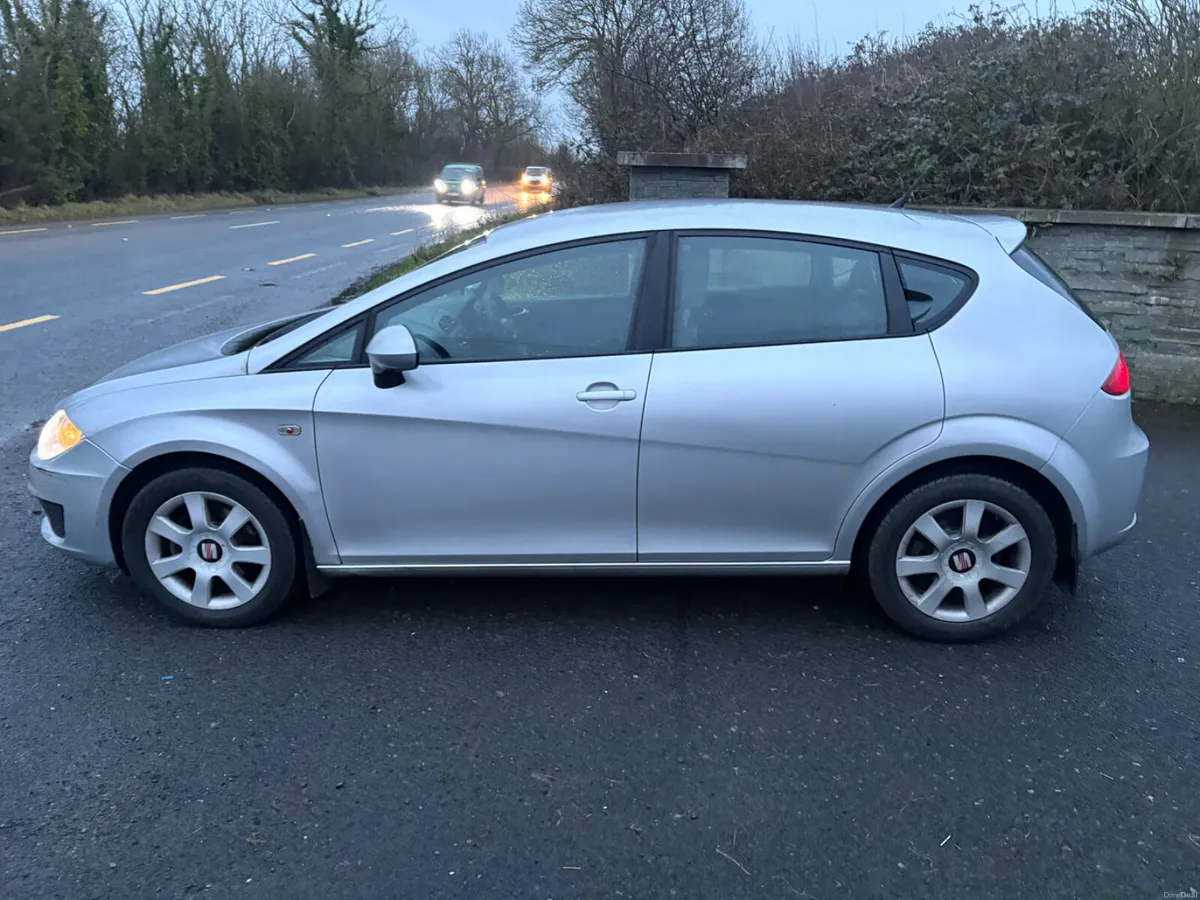 SEAT Leon 2012 1.6 Tdi manual NCT&Tax Good car - Image 4