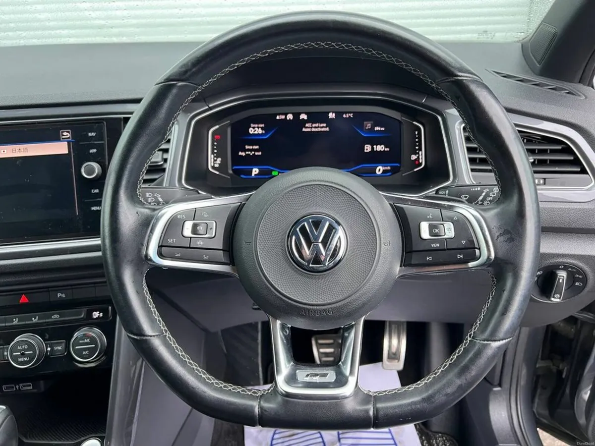 Volkswagen T-Roc R-LINE 2.0 TDI // FULL SERVICE HI - Image 4