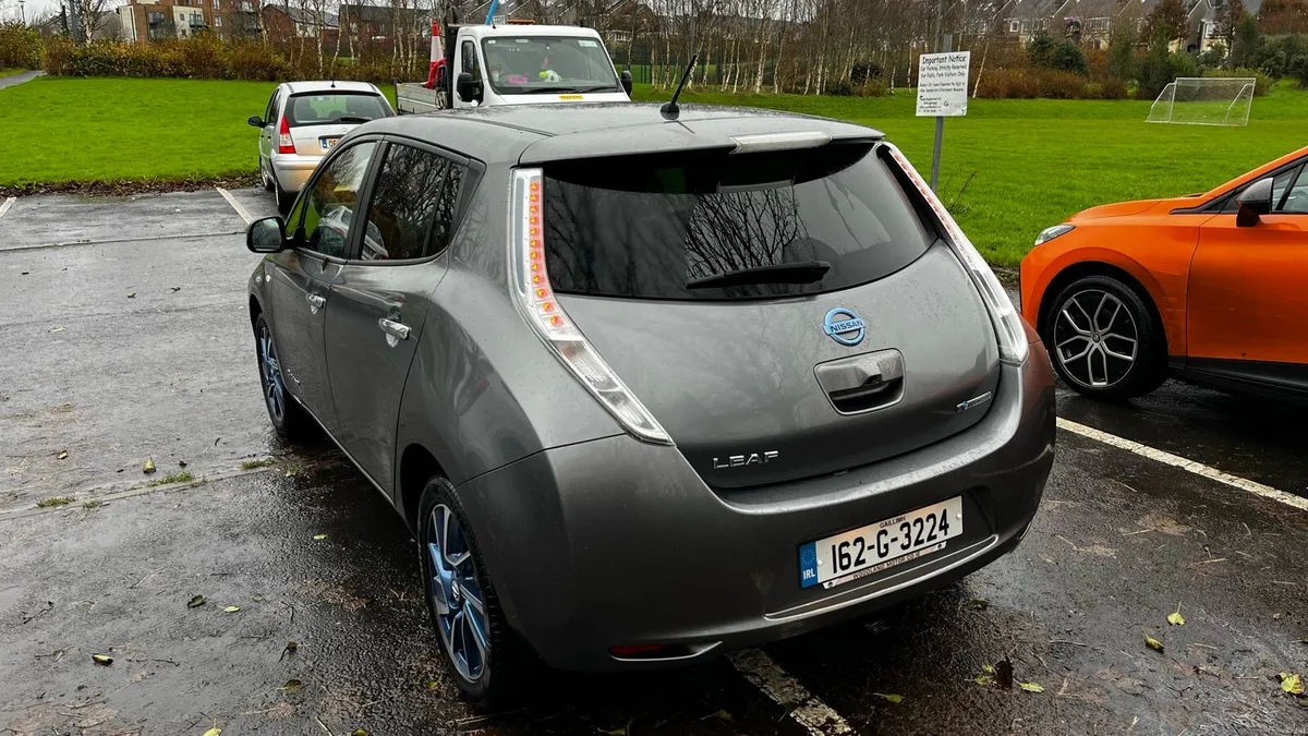 Nissan Leaf 24kw Tekna - Image 4