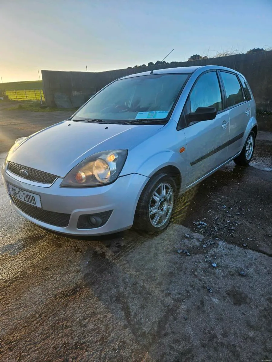 Ford fiesta 13 months nct - Image 2
