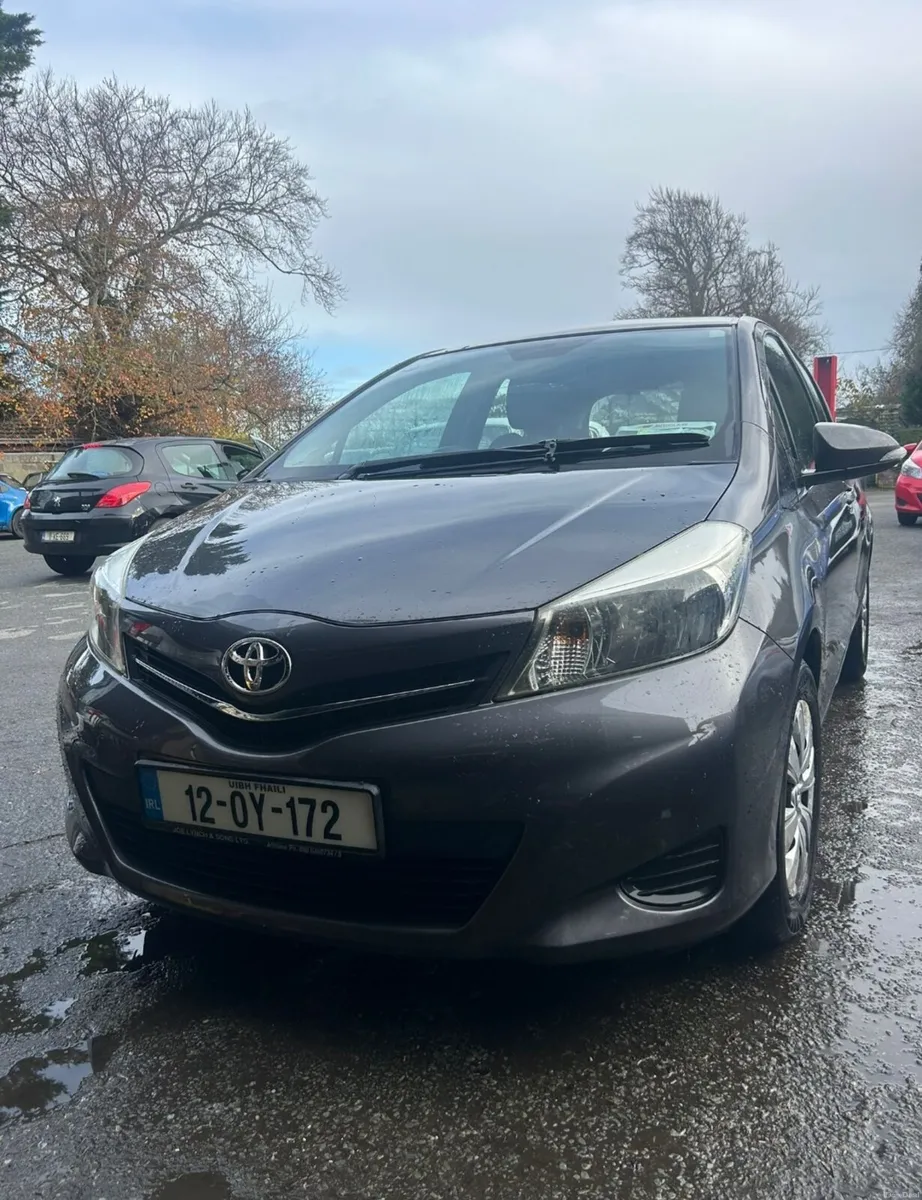 2012 Toyota Yaris Luna - Image 1