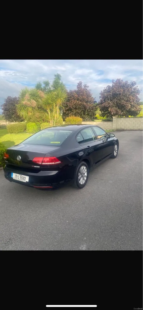 2017 Volkswagen Passat 1.6 TDI Bluemotion - Image 2