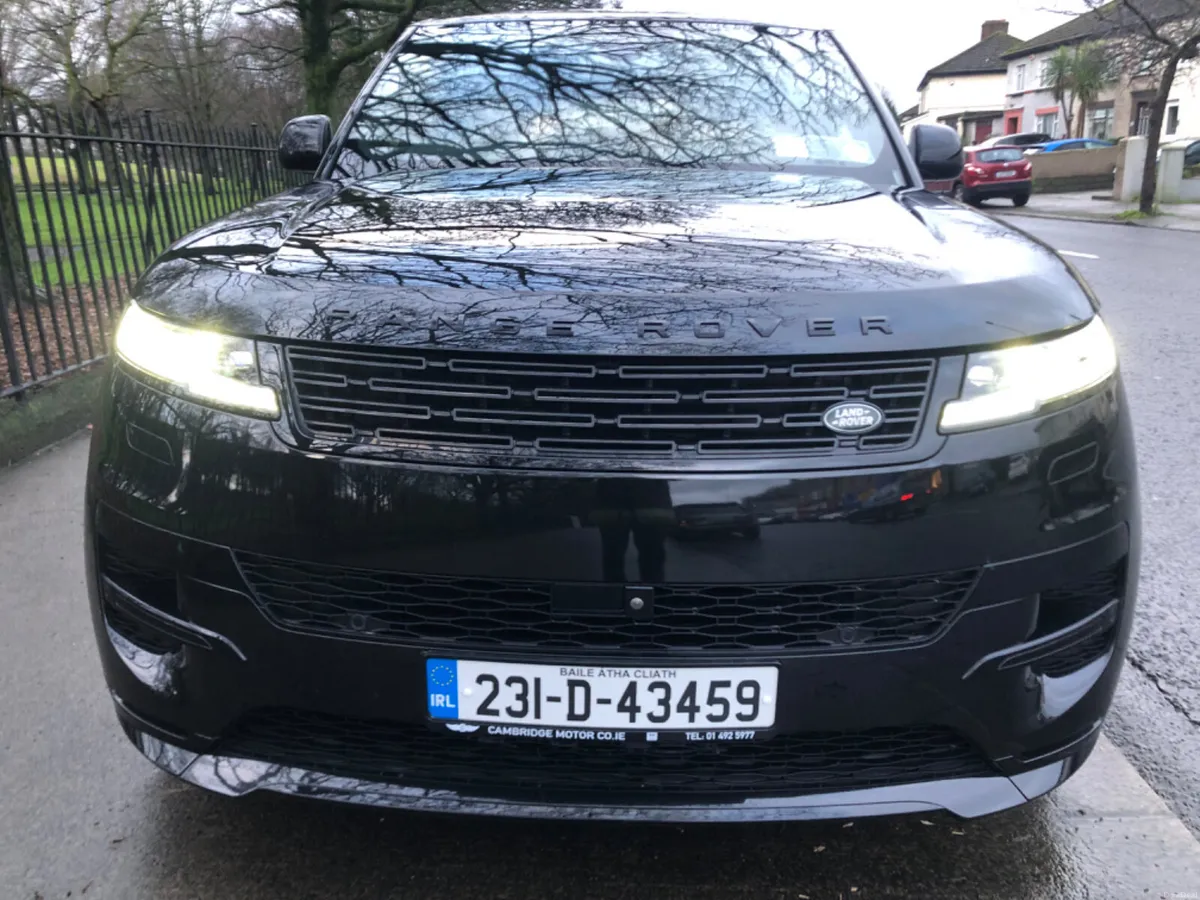 Land Rover Range Rover 2023 - Image 4