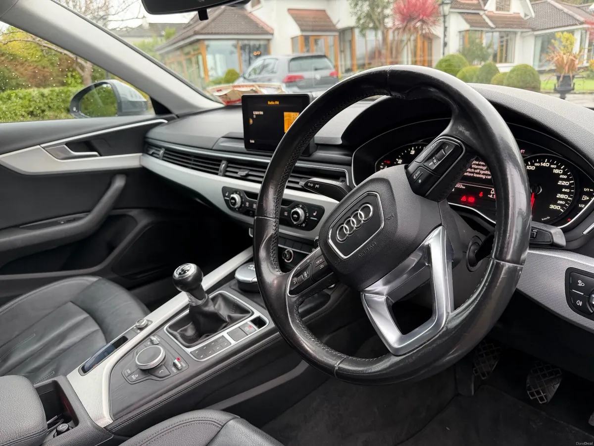 Audi A4 2016 - Image 4