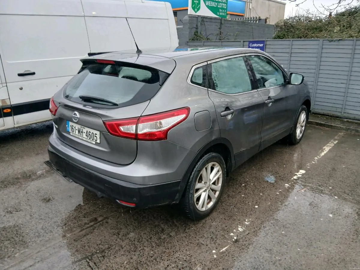 2016 nissan qashqai 1.2 petrol nct and taxed - Image 1