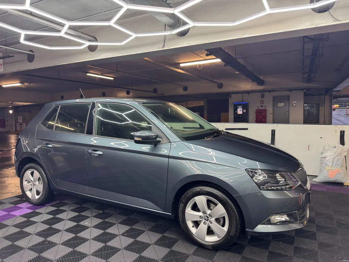 181 Skoda Fabia 1.O PETROL LOW MILEAGE - Image 2