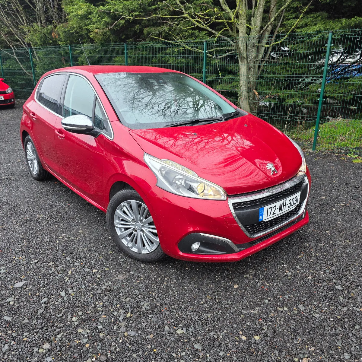 Peugeot 208 Automatic 2017 Low Miles - Image 1