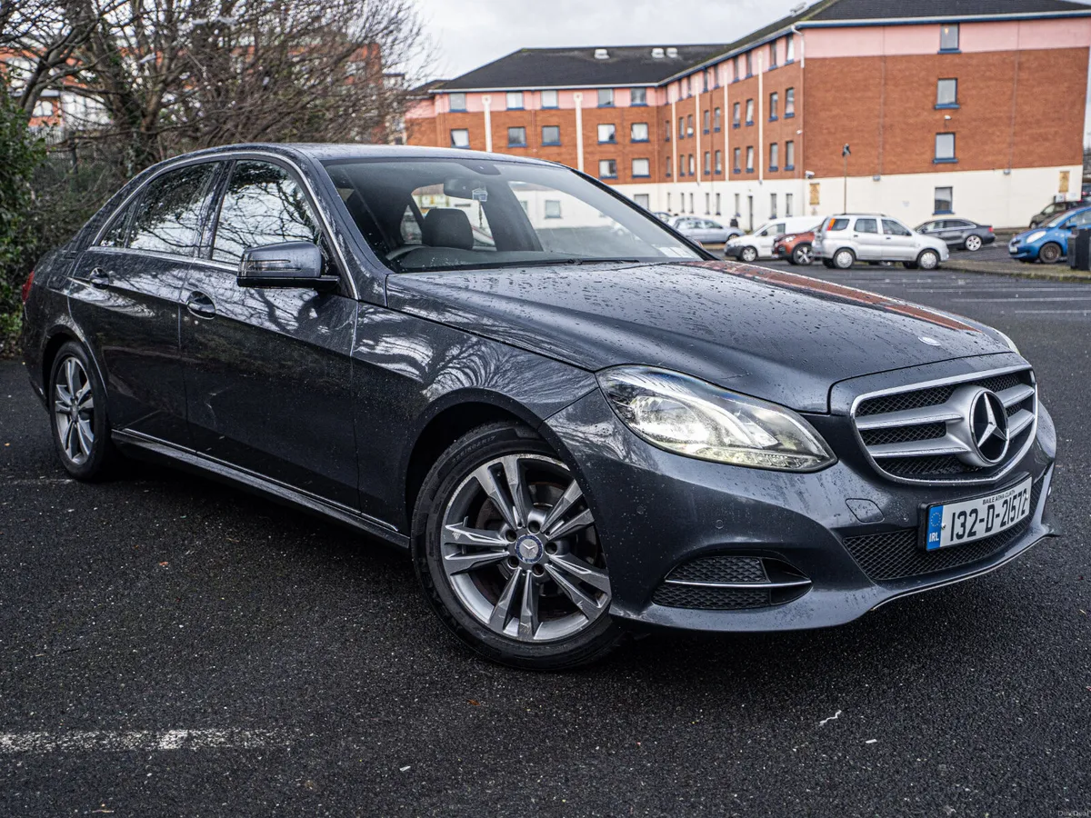 Mercedes-Benz E-Class 2013 - Image 3