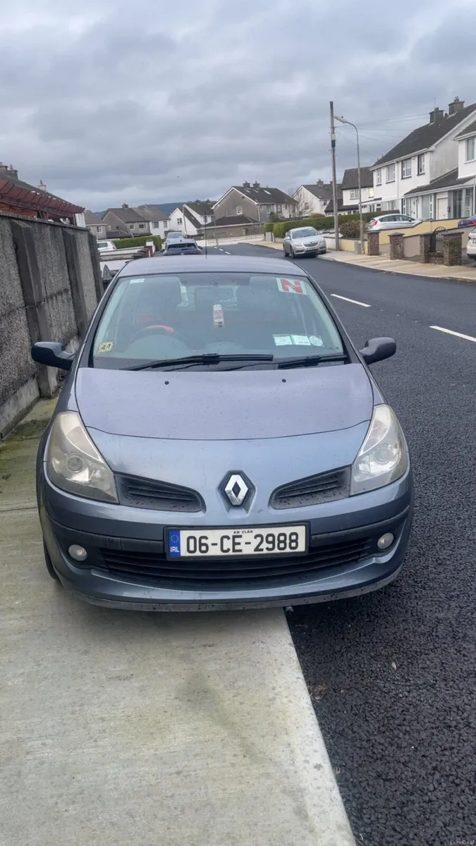 Renault Clio - Image 1