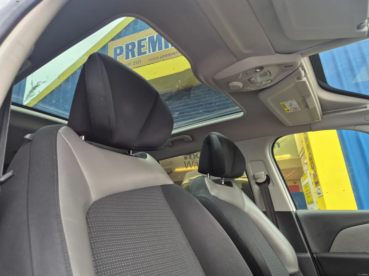 Citroen Grand Picasso 2015 - Image 2