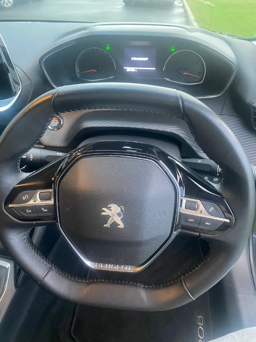 Peugeot 208 2020 - Image 2