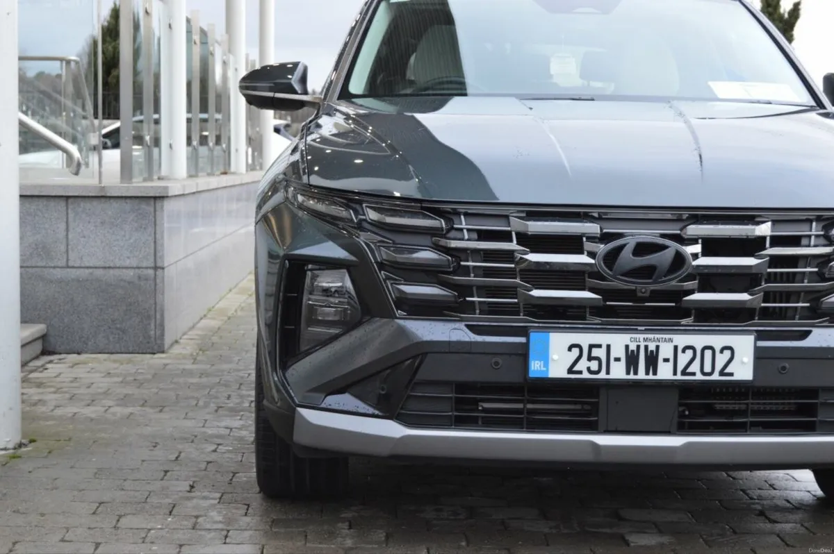 Hyundai Tucson Tucson FL 2WD Platinum PHEV Auto - Image 3